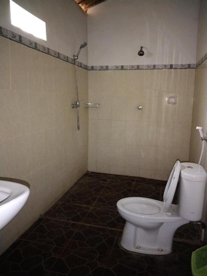 Pondok Aldi Hostel 아메드 외부 사진