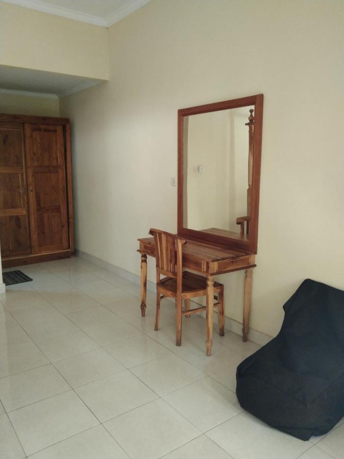 Pondok Aldi Hostel 아메드 외부 사진