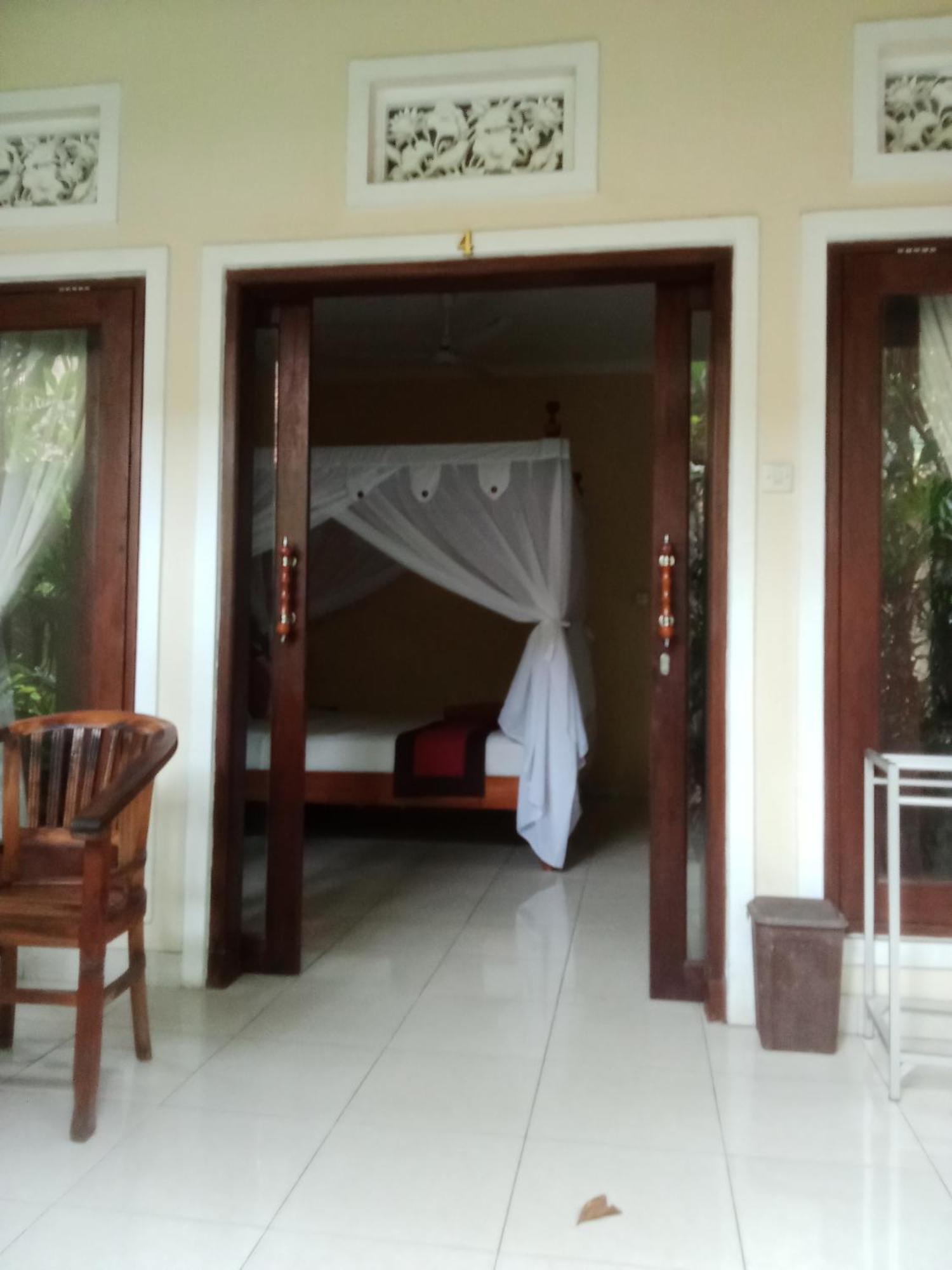Pondok Aldi Hostel 아메드 외부 사진
