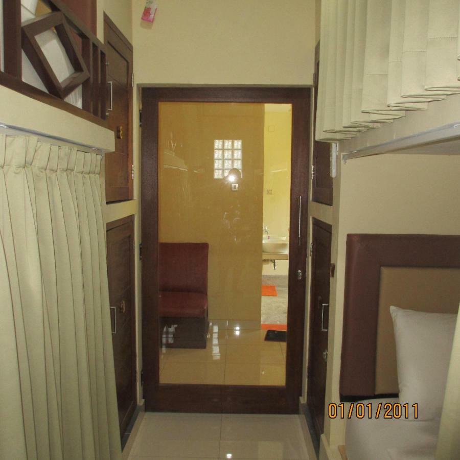 Pondok Aldi Hostel 아메드 외부 사진