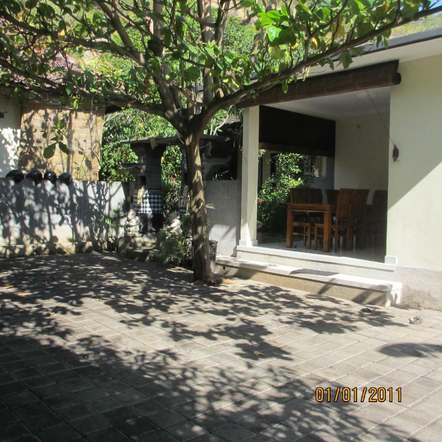 Pondok Aldi Hostel 아메드 외부 사진